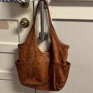 Frye Purse used condition! Does show signs of wear. The price reflects this.